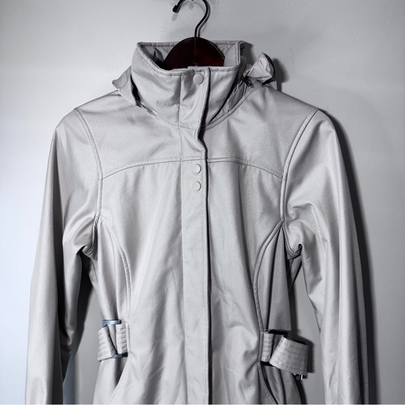 True North Women's Size Small Beige Spring/Fall Coat Hooded Lined Size Small - Picture 3 of 10
